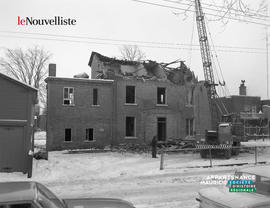 004 - Démolition