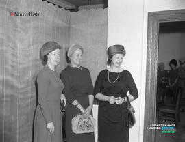 001 - Groupe de femmes
