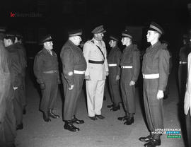 003 - Militaires