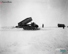 002 - Camion sur le fleuve