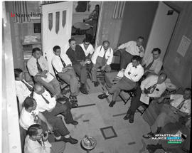 008 - Hommes