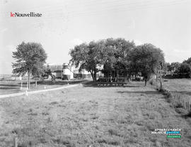 001 - La ferme des Rousseau
