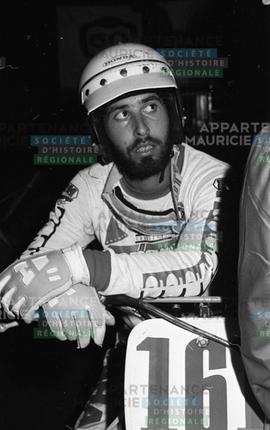 Pilote de motocross