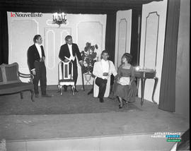 006 - Pièce de théâtre