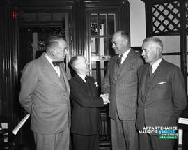006 - Quatre hommes
