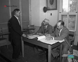 005 - Bureau municipale