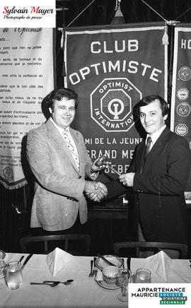 Personnes au Club Optimiste
