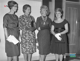 002 - Groupe de femmes