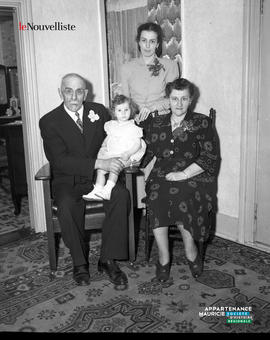 003 - Quatre générations famille Biron