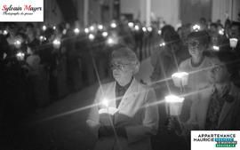 Dame avec flambeau