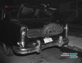 002 - Voiture accidentée
