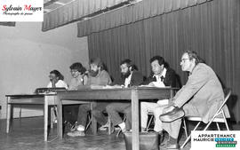 Personnes assises