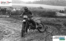 Pilote de motocross