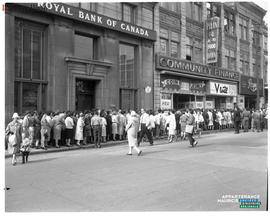 001 - Foule