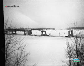 012 - Effondrement pont Duplessis