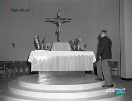 001 - Autel chapelle des Franciscains
