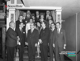 001 - Groupe