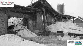 Maison détruite par le feu