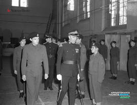 001 - Inspection des cadets par le Lieutenant-colonel Gauthier