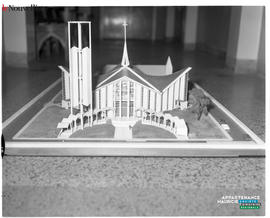 002 - Nouvelle maquette de la nouvelle église