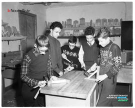 004 - Jeunes garçons