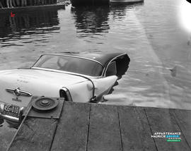 017 - Voiture repêchée