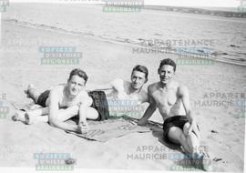 Paul Dupuis, Benoit Champagne, Henry Dufresne at the island