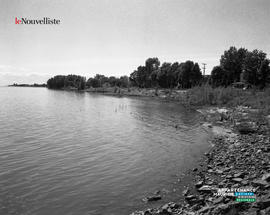 004 - Rive du fleuve