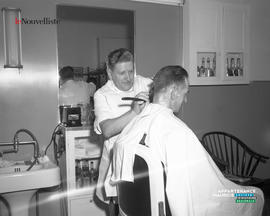 001 - Barbier