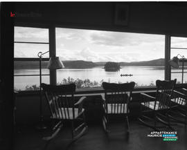 009 - Chaises