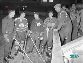 001 - Joueurs de hockey