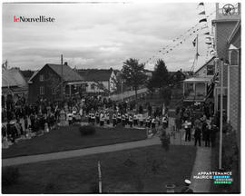 001 - Foule