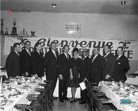 003 - Groupe de personnes