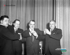 014 - Quatre hommes