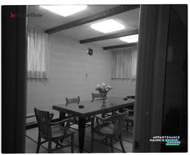 005 - Bureau