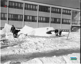 002 - Sculpture de neige