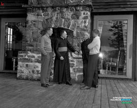 006 - Quatre hommes