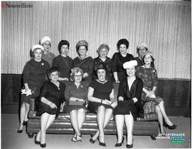 001 - Groupe de femmes