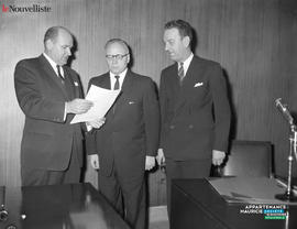 001 - Trois hommes