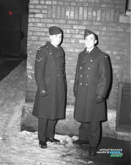 001 - Deux hommes