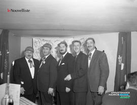 001 - Hommes