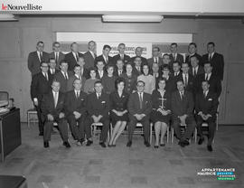 002 - Groupe de personnes