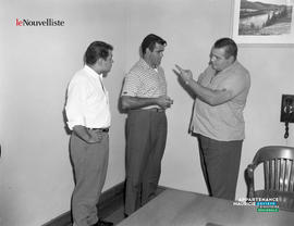 003 - Trois hommes