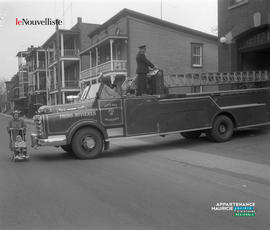 002 - Camion de pompier