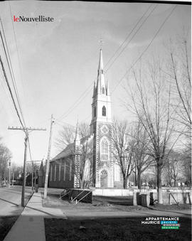 013 - Église