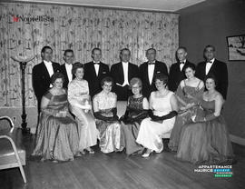 004 - Groupe de personnes