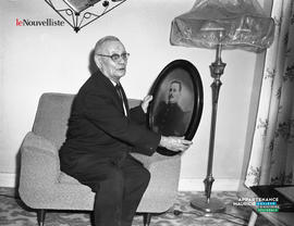 001 - Ancien professeur