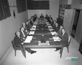 002 - Groupe d'hommes