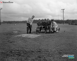 001 - Golfeurs