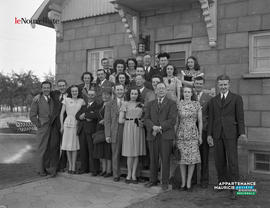 001 - Groupe au Club des Raquetteurs